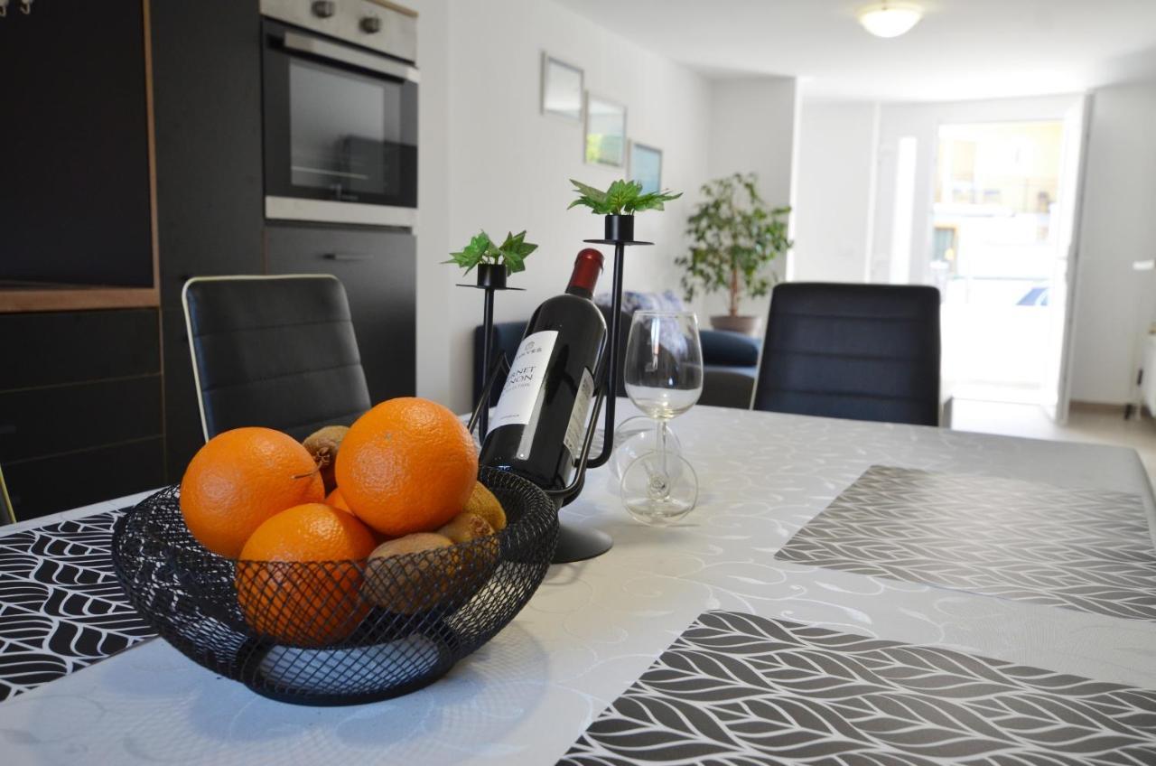 Katy Apartment Rovinj Buitenkant foto