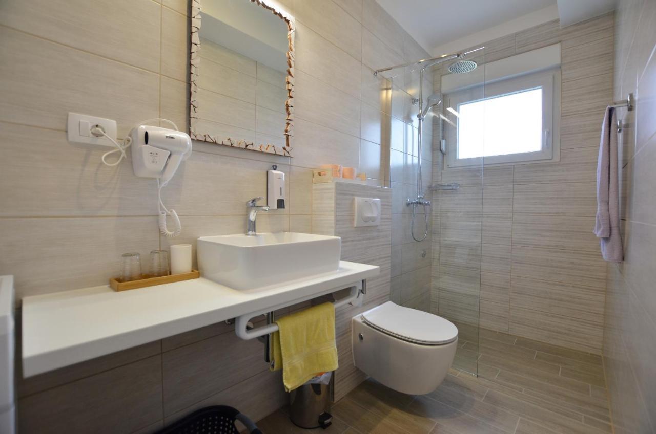 Katy Apartment Rovinj Buitenkant foto